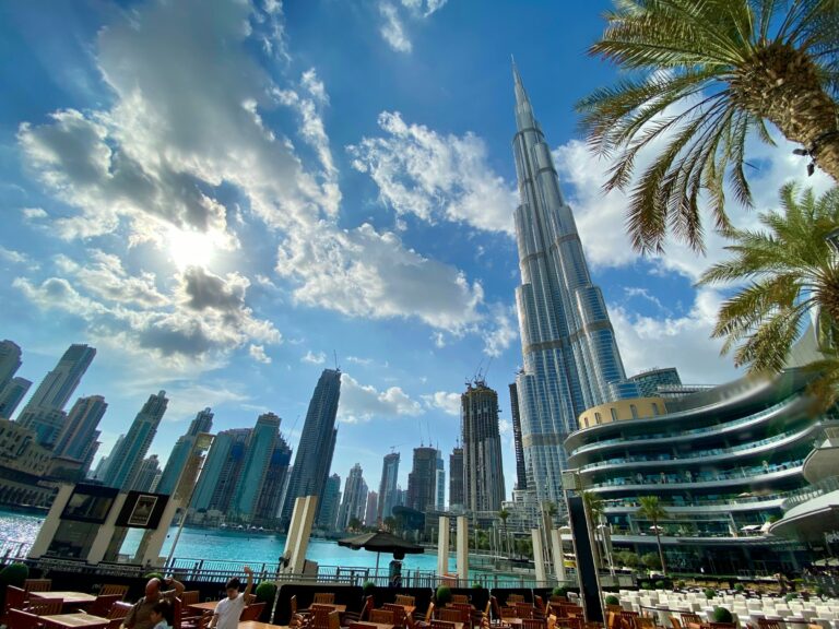 Gli Emirati Arabi Uniti contribuiranno a finanziare i chip interni di OpenAI

 | Intelligenza-Artificiale