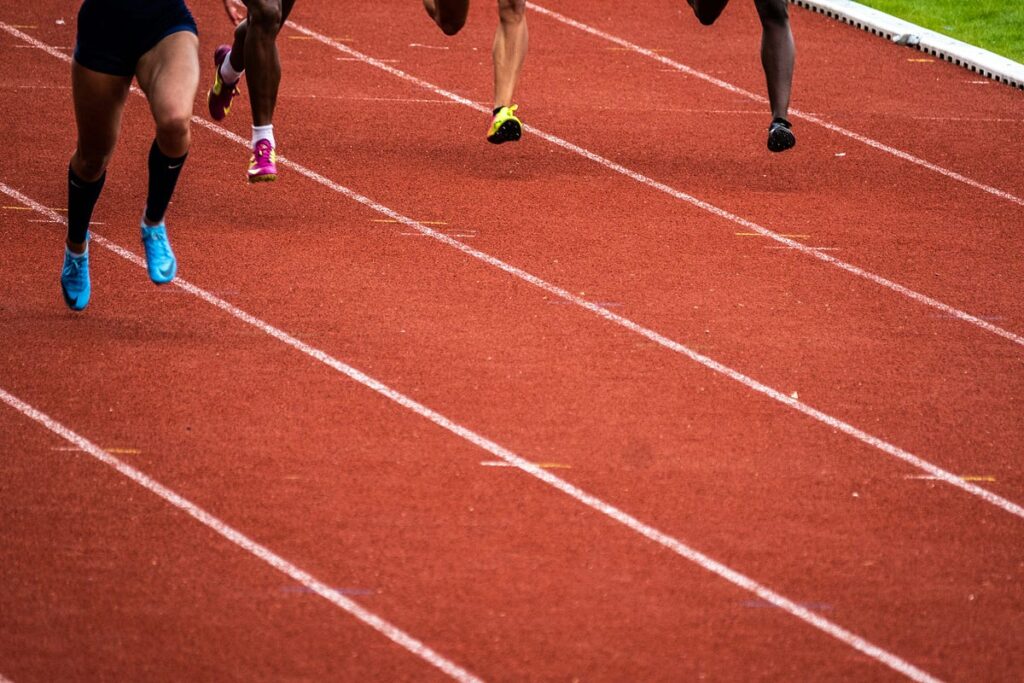 Efficienza di gestione con la visione artificiale: un'analisi comparativa con Eliud Kipchoge | del Dott. Christoph Mittendorf | Marzo 2024
| Intelligenza-Artificiale Efficienza di gestione con la visione artificiale: un'analisi comparativa con Eliud Kipchoge | del Dott. Christoph Mittendorf | Marzo 2024
| Intelligenza-Artificiale