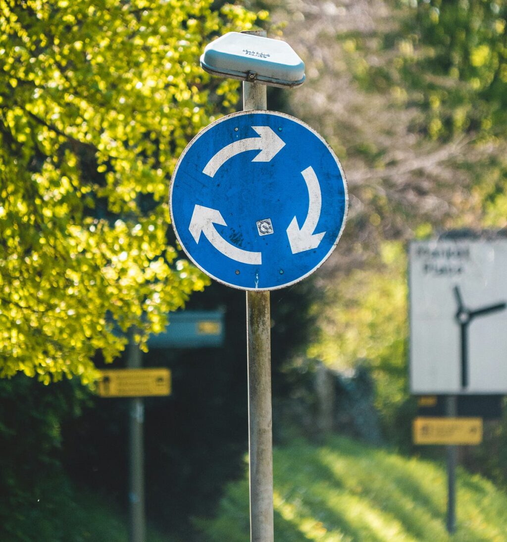 Risoluzione delle importazioni circolari in Python
| Intelligenza-Artificiale Risoluzione delle importazioni circolari in Python
| Intelligenza-Artificiale