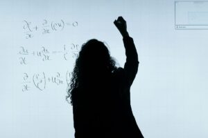 Sulla gestione dei dati gerarchici precalcolati in Power BI

 | Intelligenza-Artificiale