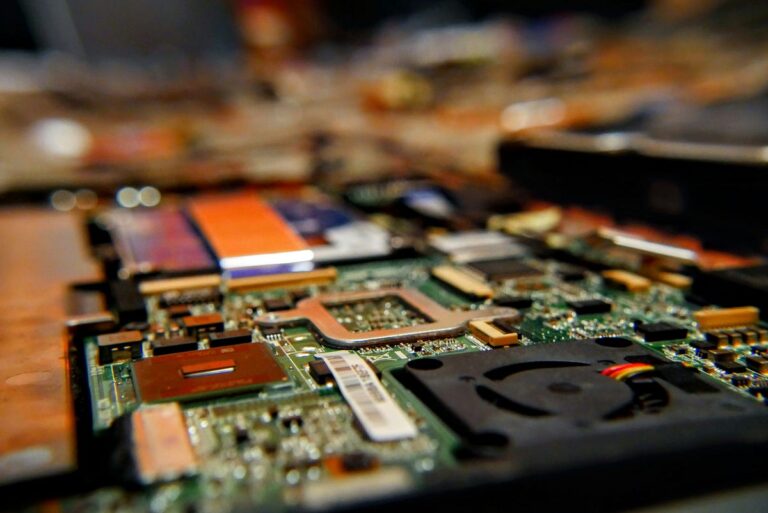 Perché i computer usano anche il binario?  |  di W. Caden Hamrick |  Giugno 2024

 | Intelligenza-Artificiale