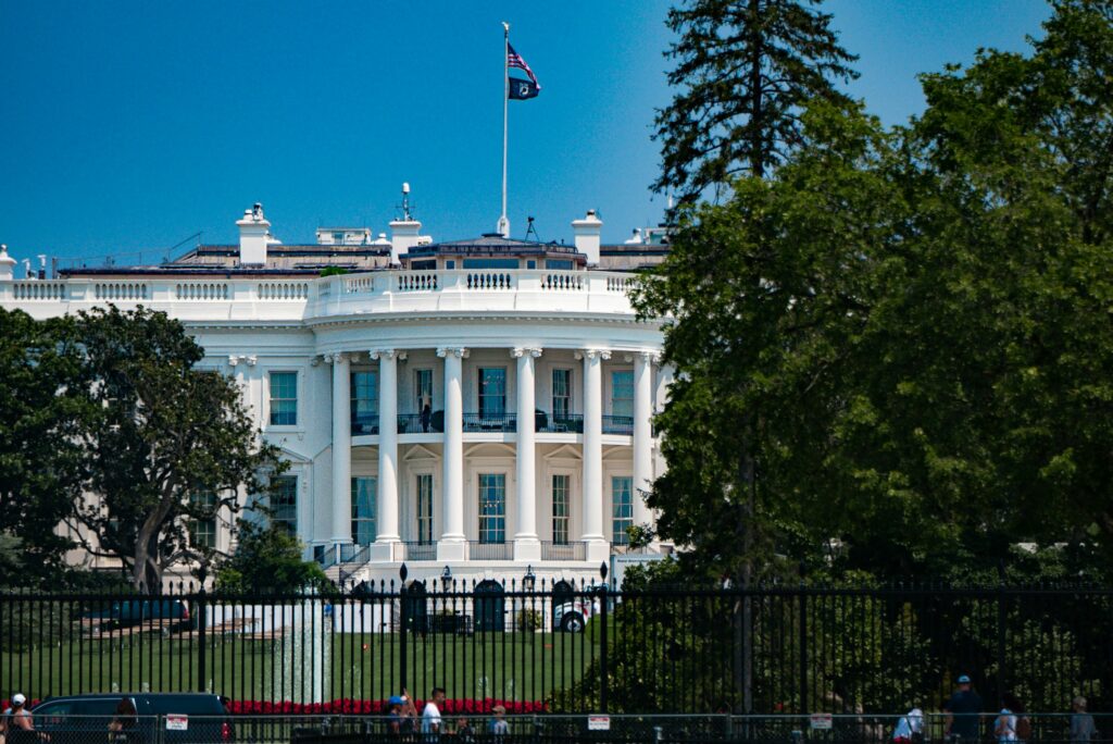 Il presidente Biden pubblica il primo memorandum sulla sicurezza nazionale sull’intelligenza artificiale

 | Intelligenza-Artificiale