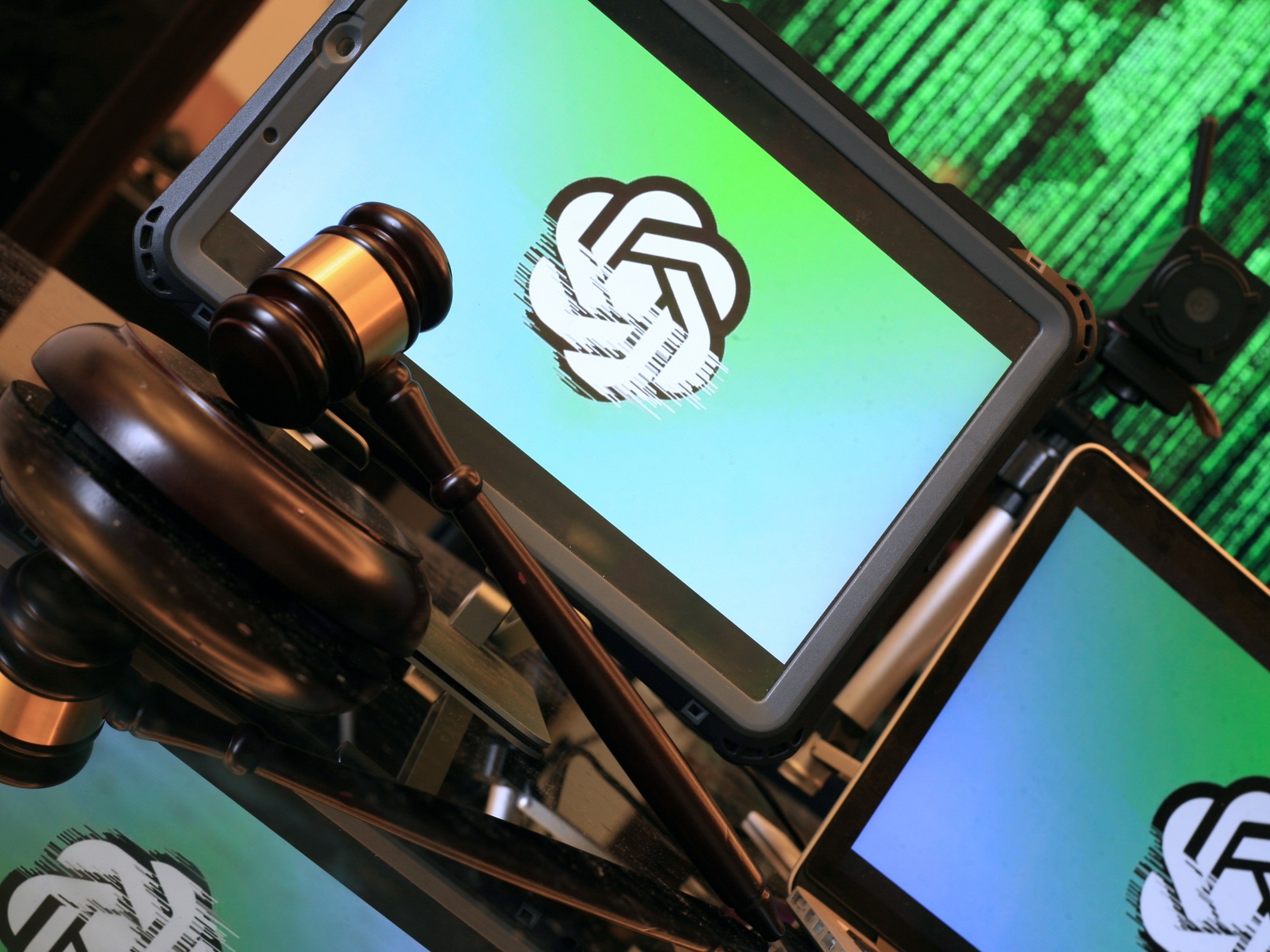Studio Claims Openai Trains Modelli AI su dati protetti da copyright
| Intelligenza-Artificiale Studio Claims Openai Trains Modelli AI su dati protetti da copyright
| Intelligenza-Artificiale