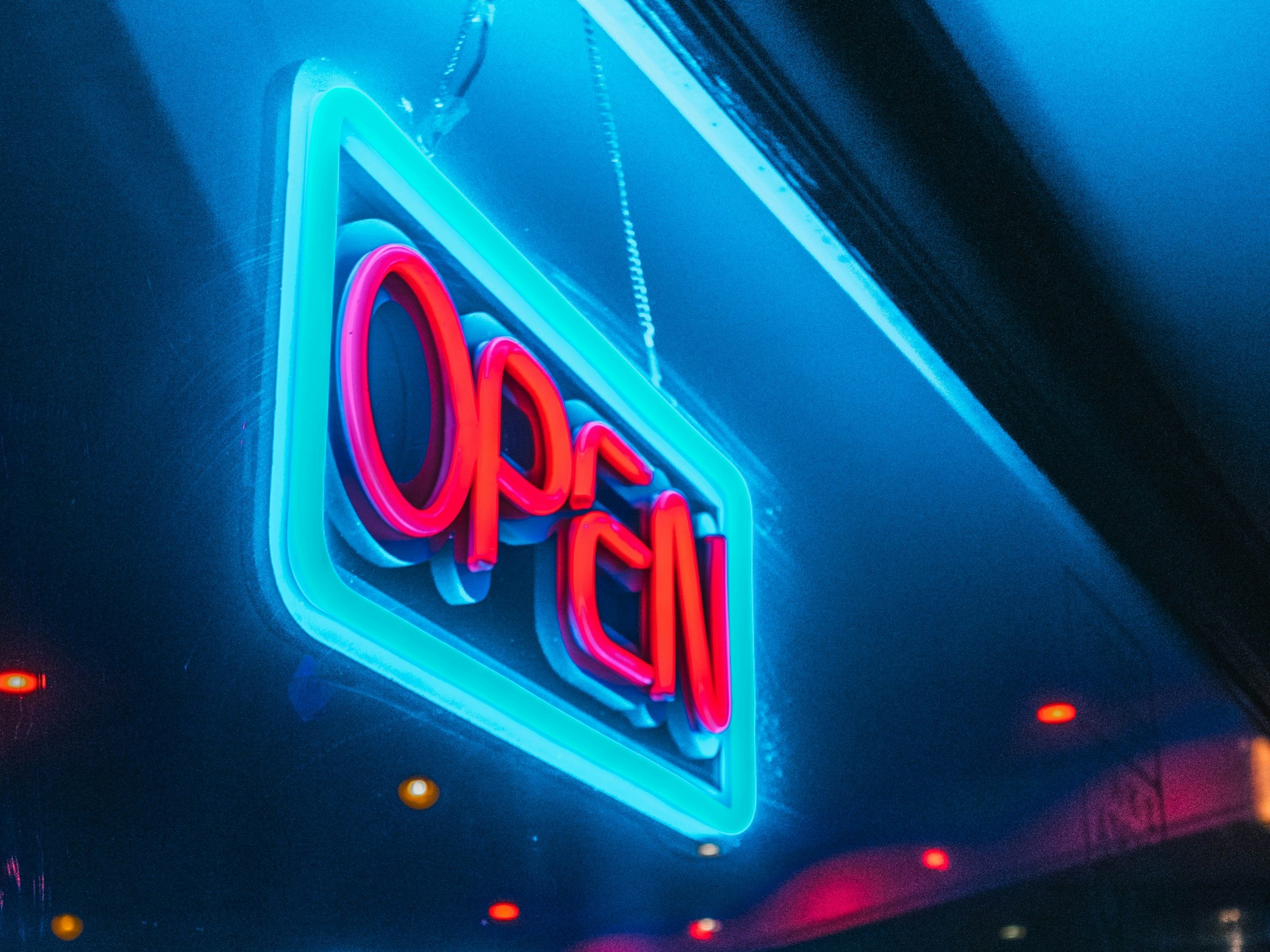 Tagliare i costi, aumentare la crescita con AI open source
| Intelligenza-Artificiale Tagliare i costi, aumentare la crescita con AI open source
| Intelligenza-Artificiale