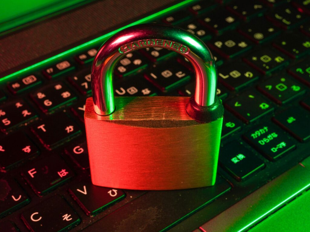Perché i capi di sicurezza richiedono una regolamentazione urgente di AI come DeepSeek

 | Intelligenza-Artificiale