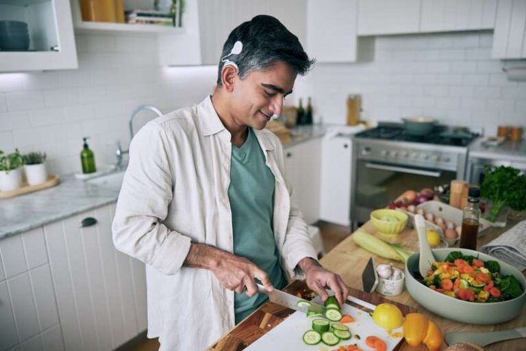 Come funzionano i dispositivi medici Edge AI all’interno degli impianti cocleari

 | Intelligenza-Artificiale