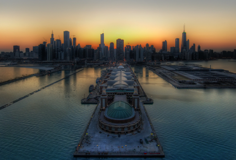 La Casa Bianca prevede che la crescita dell’intelligenza artificiale aumenterà il PIL

 | Intelligenza-Artificiale