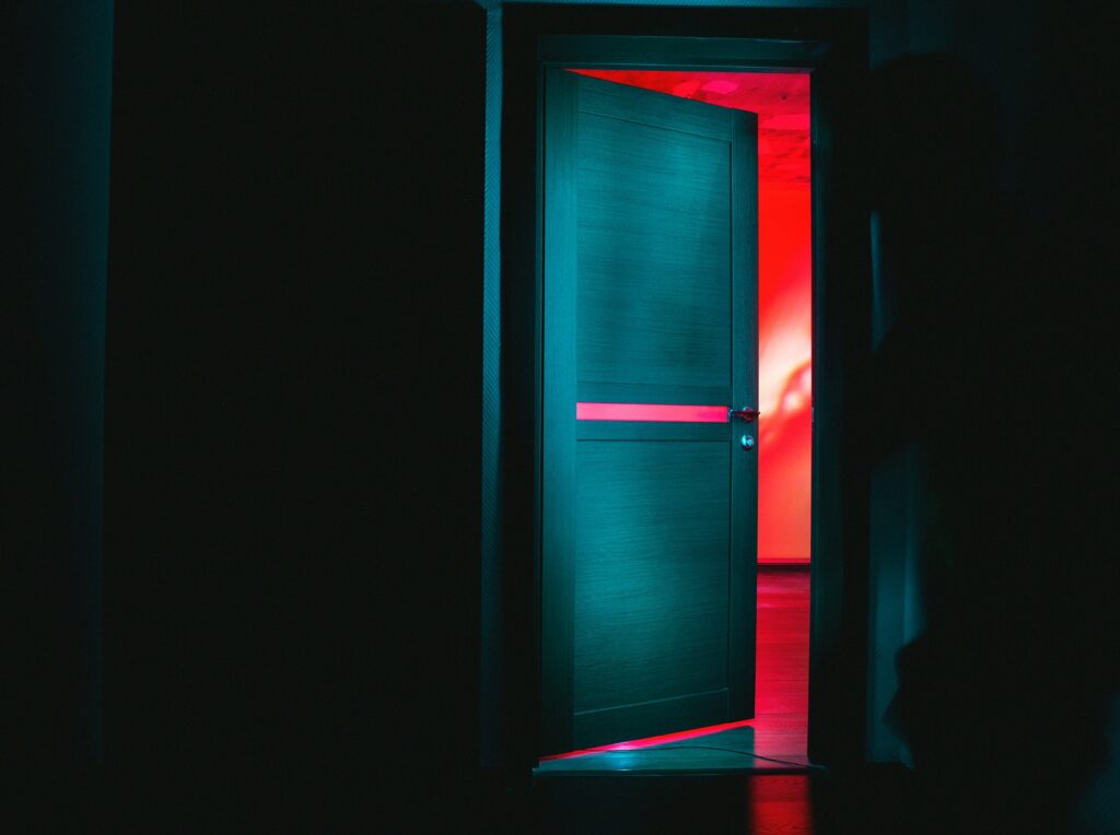 Microsoft svela il metodo per rilevare le backdoor degli agenti dormienti

 | Intelligenza-Artificiale