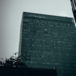 JPMorgan inizia a monitorare il modo in cui i dipendenti utilizzano l’intelligenza artificiale sul lavoro

 | Intelligenza-Artificiale