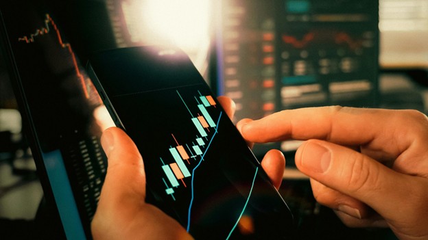 Esplorando i vantaggi dei robot AI per il trading Forex nei mercati Forex

 | Intelligenza-Artificiale