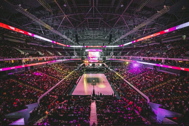NBA prevede un sistema AI per le chiamate automatiche fuori campo

 | Intelligenza-Artificiale