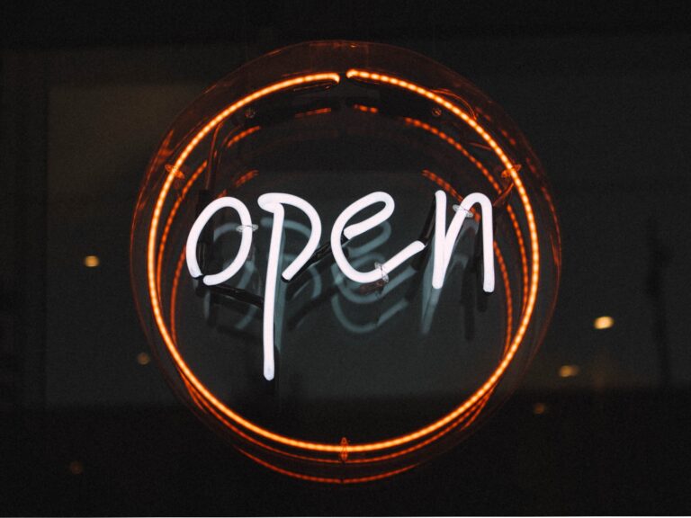Implementazione dell’intelligenza artificiale per la vendita al dettaglio per ampliare la personalizzazione e la conoscenza del cliente

 | Intelligenza-Artificiale